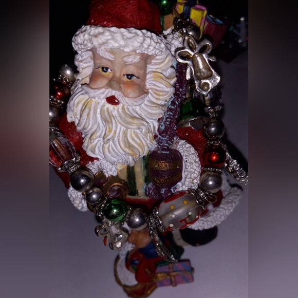 Christmas Charm Bracelet - Picture 2 of 15